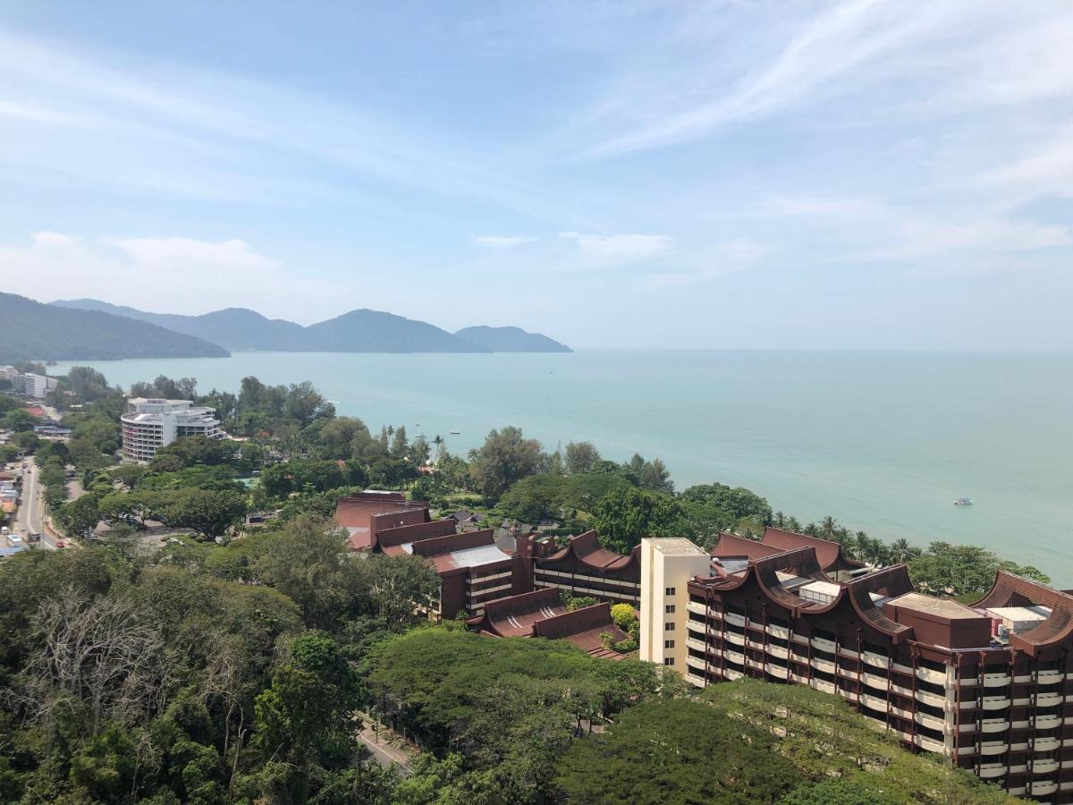 Susie'S Resort Seaview Suites At Sri Sayang Batu Feringgi Luaran gambar